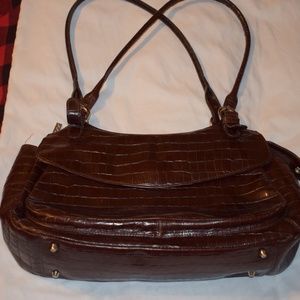 👛MAXX New York 🐊 Croc Embossed Leather Purse👛